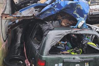 Na niebie widoczne były kłęby dymu. W Bielsko-Białej paliły się wraki samochodów