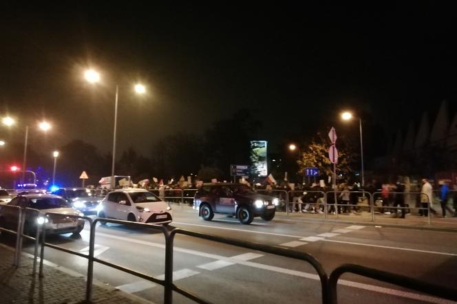 nocny protest w Radomiu 