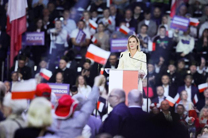 Porównujemy stroje Marty Nawrockiej i Małgorzaty Trzaskowskiej