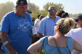 Charytatywny Wrak Race. Andrzej z Plutycz i Adam Kraśko zbierali pieniądze dla chorej Dominiki