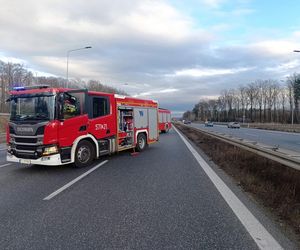 Karambol na autostradzie A4 na wysokości Zabrza. Zderzyły się cztery pojazdy. Poważne utrudnienia 