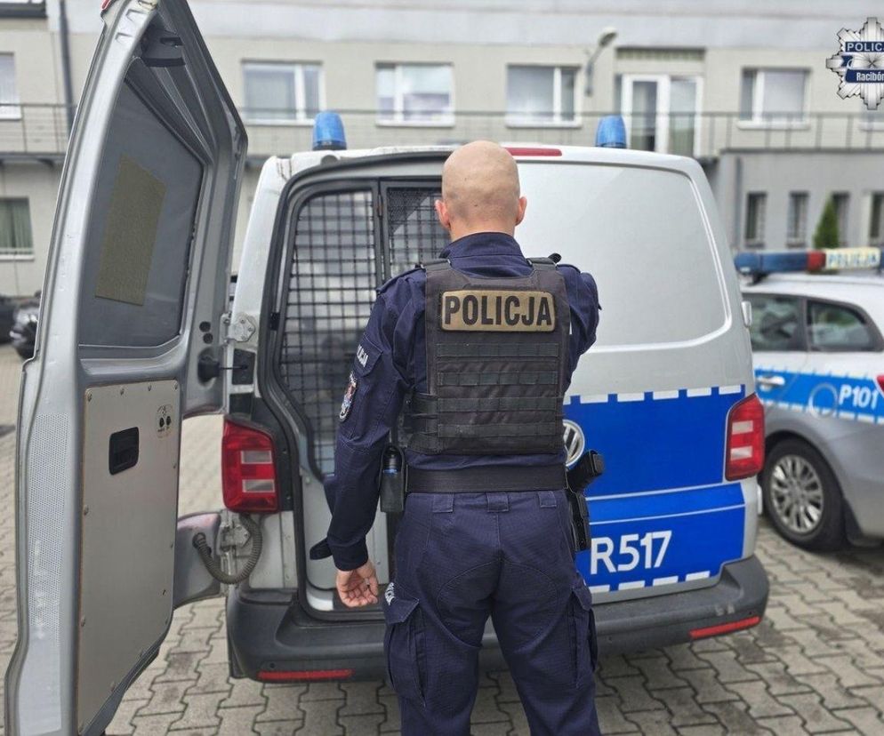 59-latek aresztowany za znęcanie się nad rodziną. Groził im śmiercią