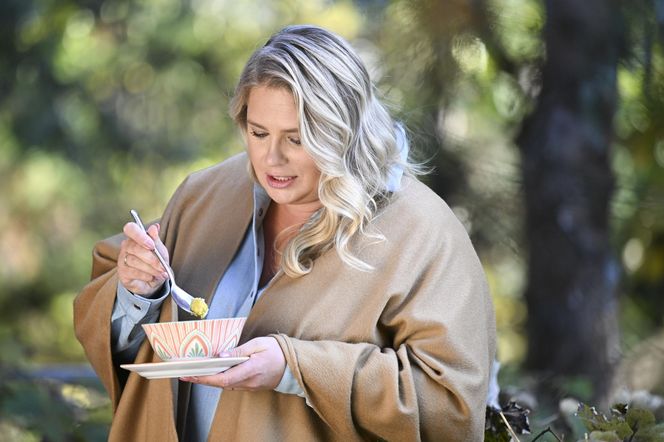 Dramat gwiazdy. Elżbieta Romanowska walczy o życie ojca, niedawno pochowała matkę