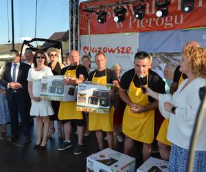 W konkursie na najlepsze pierogi w powiecie Siedleckim w 2025 roku zwyciężył męski zespół KGW „Sami Swoi” z Kotunia! 