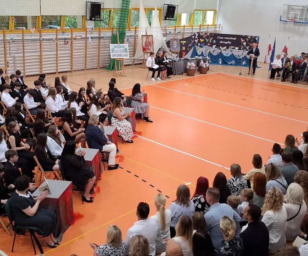 Zakończenie roku szkolnego w SP nr 18 w Koszalinie. 