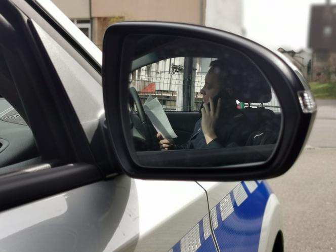 Szczecińscy policjanci kontrolują przestrzeganie kwarantanny