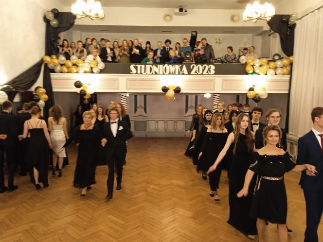 Studniówka 2023 w II LO w Poznaniu