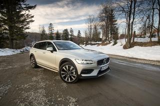 Volvo V60 Cross Country D4 190 KM AWD