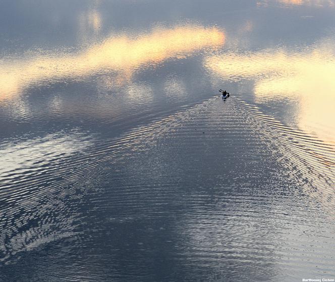 Nie uwierzycie własnym oczom. Tak wygląda Nowa Huta sfotografowana... z motoparalotni! [GALERIA ZDJĘĆ]