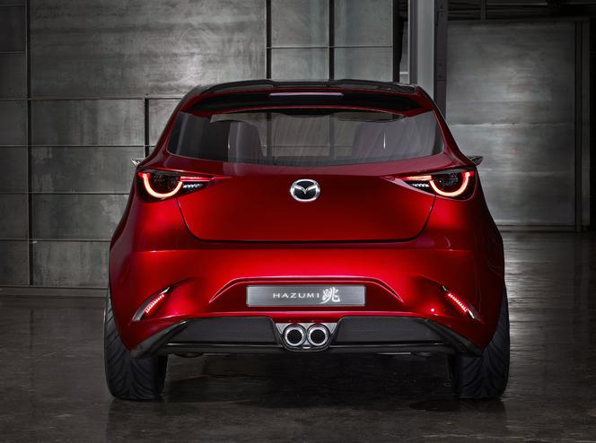 Mazda Hazumi - studyjna następczyni Mazdy 2