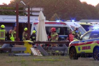 Chrcynno: Katastrofa lotnicza, samolot spadł na hangar. 5 osób nie żyje, wśród rannych dziecko