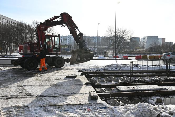 Kiedy koniec budowy trasy tramwajowej na ul. Kasprzaka? Inwestycje opóźnia zima!