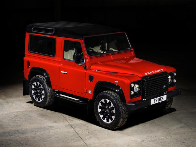 Land Rover Defender Works V8 - 70th Edition