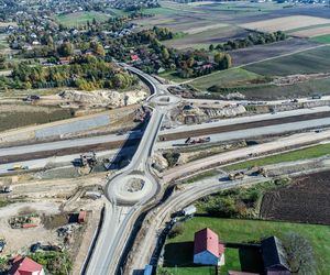 Trwa budowa drogi ekspresowej S7 Kraków - Widoma. Oto najnowsze zdjęcia