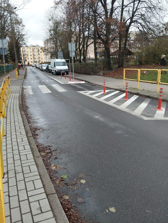 Burza wokół zmiany organizacji ruchu na Zatorzu. Kierowcy byli zaskoczeni, miasto wyjaśnia