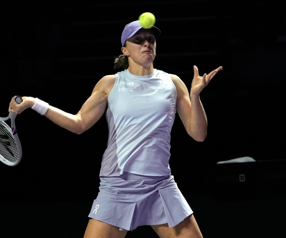 Iga Świątek - Amanda Anisimova. Spódniczki płatały figla zawodniczkom