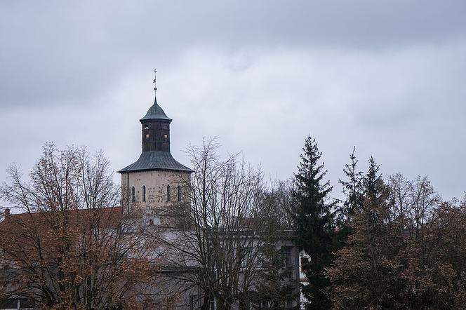 Pisz: Zabytkowy zegar na wieży znów będzie odmierzał czas. Wkrótce przejdzie renowację