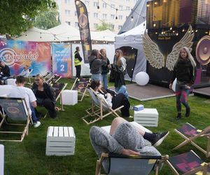 Kortowiada 2025. Koncerty na Plaży Kortowskiej przyciągnęły tłumy. Tak wyglądał drugi dzień imprezy!