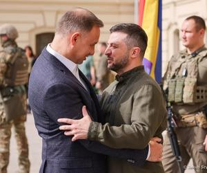 Andrzej Duda w Kijowie. Został uhonorowany w Alei Odważnych