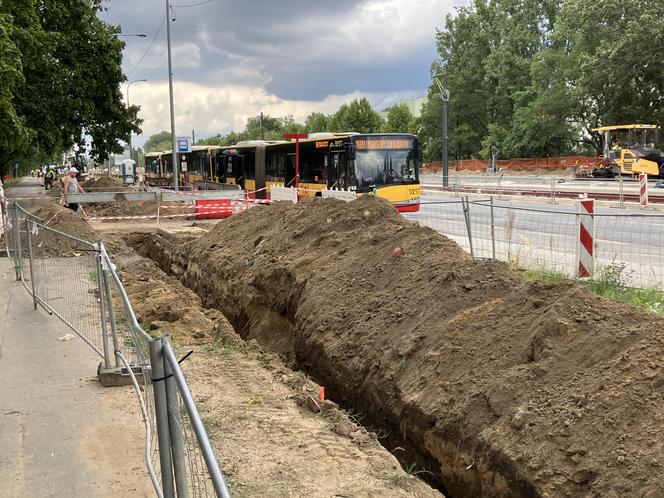 Budowa tramwaju na ul. Sobieskiego w Warszawie