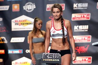 Pikantne zdjęcia Karoliny Kowalkiewicz