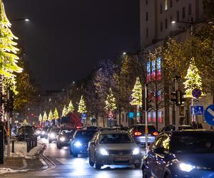 Iluminacja świąteczna 2023 w Warszawie - zdjęcia