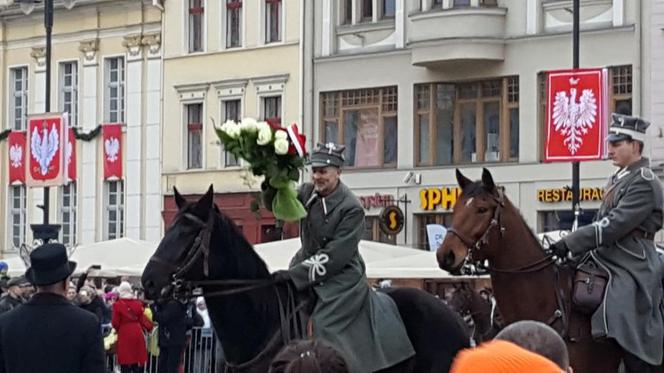 Był polonez, inscenizacja historyczna, wystawy. Zobacz jak Bydgoszcz świętuje setną rocznicę powrotu do Polski