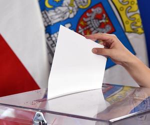 Wybory samorządowe 2024. Kto wygra wybory w Poznaniu? Czy będzie II tura? Tak typują bukmacherzy [ANALIZA]