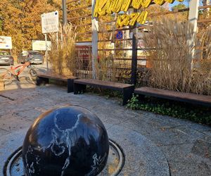 Niewiarygodne, jak wygląda po sezonie ten hit wakacji. Prawdziwe miasto widmo