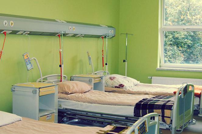 Szpital w Sulechowie w długach, starosta powiatu uspokaja, ale prosi o środki burmistrza 