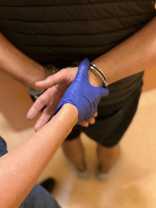 Wpadka pijanego kierowcy Porsche. Przyszedł na policję, by udowodnić trzeźwość!