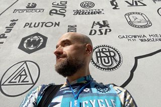 Nowy mural na terenie Fabryki Norblina. Upamiętnia przemysłowe korzenie dzielnicy