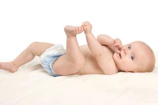 KATAR u niemowlaka - 10 sposobów na zatkany nosek