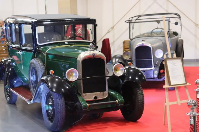 Retro Motor Show rozpoczęte! Wyjątkowe samochody na MTP!