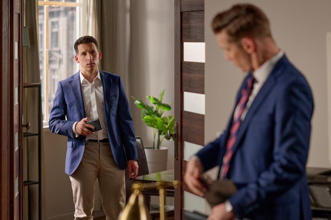 Na Wspólnej odc. 4080. Darek Żbik (Michał Mikołajczak), Tadek (Jakub Pruski)