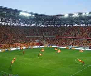 Jagiellonia-Poniewież. Liga Mistrzów i Eska Summer City na Stadionie Miejskim w Białymstoku