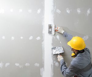 Ściana z płyt gk – jak poprawnie montować płyty karton-gips?