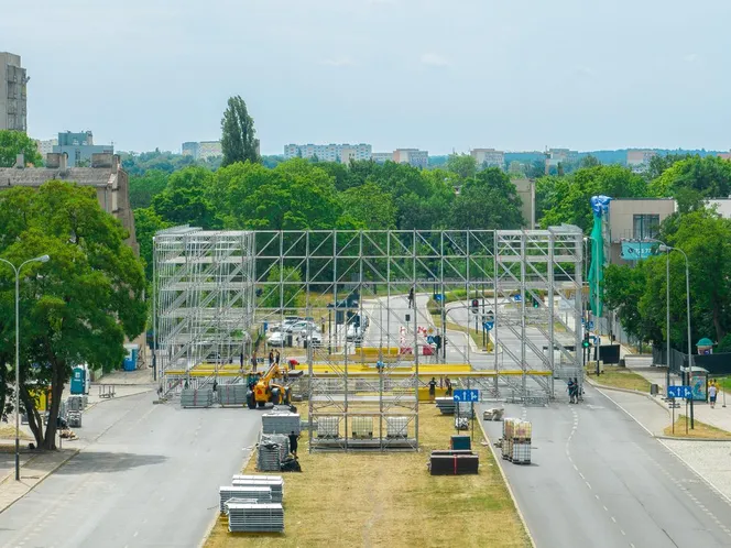 Na Kościszki powstaje scena na Łódź Summer Festival