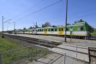 Nowe pociągi nie zmieszczą się w peronie. Kolejarze usuwają połączenie z Warszawą 