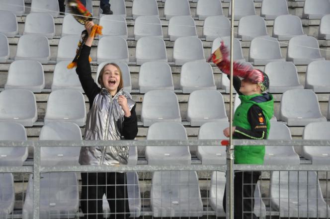 Korona Kielce - Jagiellonia Białystok. Żółto-czerwone derby w obiektywie