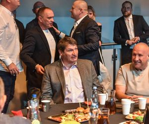 Andrzej Gołota przyjechał do Torunia. Obserwował mecz bokserski Pomorzanina