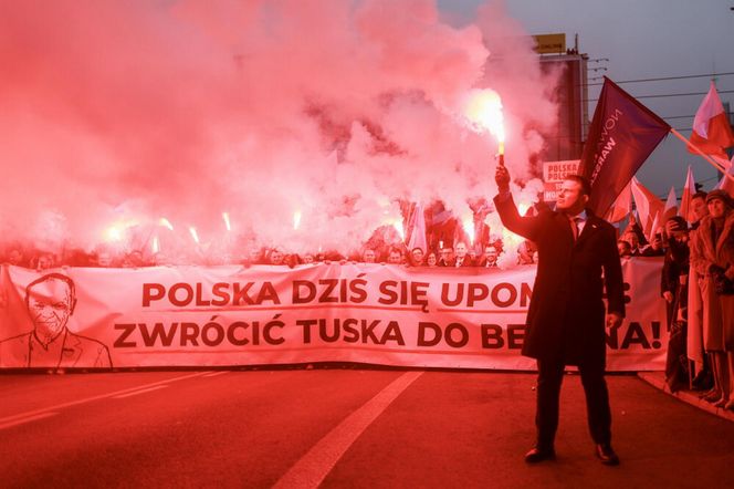 Mentzen nie wytrzymał: „Zwrócić Tuska do Berlina!”. Ostre hasło na Marszu Niepodległości