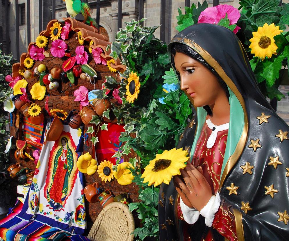 Figura Matki Boskiej płacze?! Zdjęcia z Meksyku obiegły świat