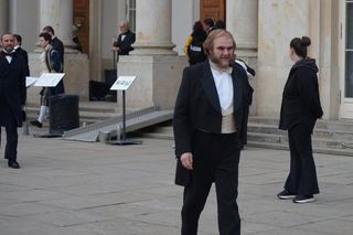 Zrobili z aktorów lalki