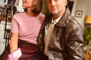 M jak miłość.  Bartek (Arkadiusz Smoleński), Agnes (Amanda Mincewicz)