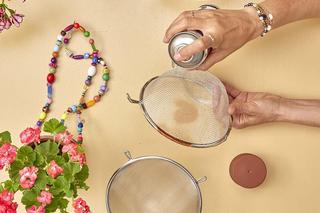 Doniczka wisząca z durszlaka