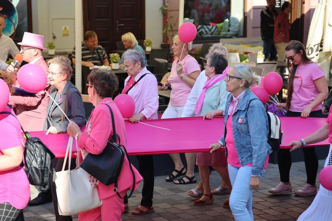 W centrum Lublina królował róż! Przez miasto przeszedł Marsz Różowej Wstążki