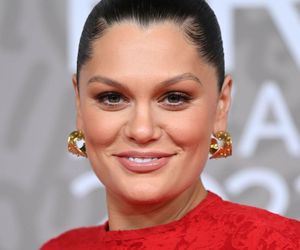 Jessie J zmaga się z nowotworem. Piosenkarka szczerze o walce z chorobą [GALERIA]