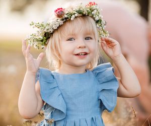 Prześliczne imię dla dziewczynki w 2024 skradło serca rodziców. To osoba „pełna wdzięku”, lubiana i pełna entuzjazmu. Znaczenie imion żeńskich 