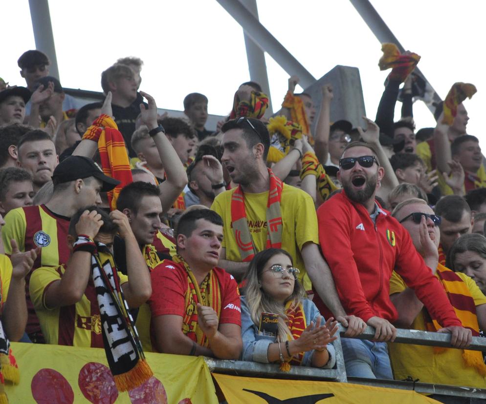 Kibice na meczu Korona Kielce - Widzew Łódź. Galeria zdjęć 